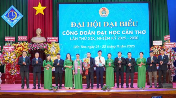 Ảnh của Công đoàn khẳng định vai trò trong quá trình tái cấu trúc, thực hiện mô hình Đại học Cần Thơ